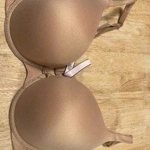 Victoria’s Secret bra
